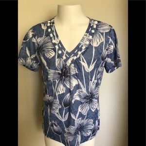 Alfred Dunner Petite Blue Floral Top w Accents